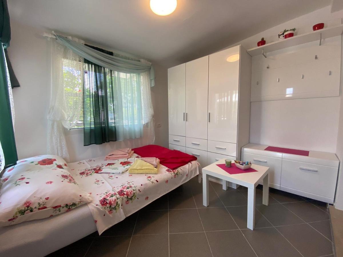 בפורטורוז Green Place Apartments מראה חיצוני תמונה